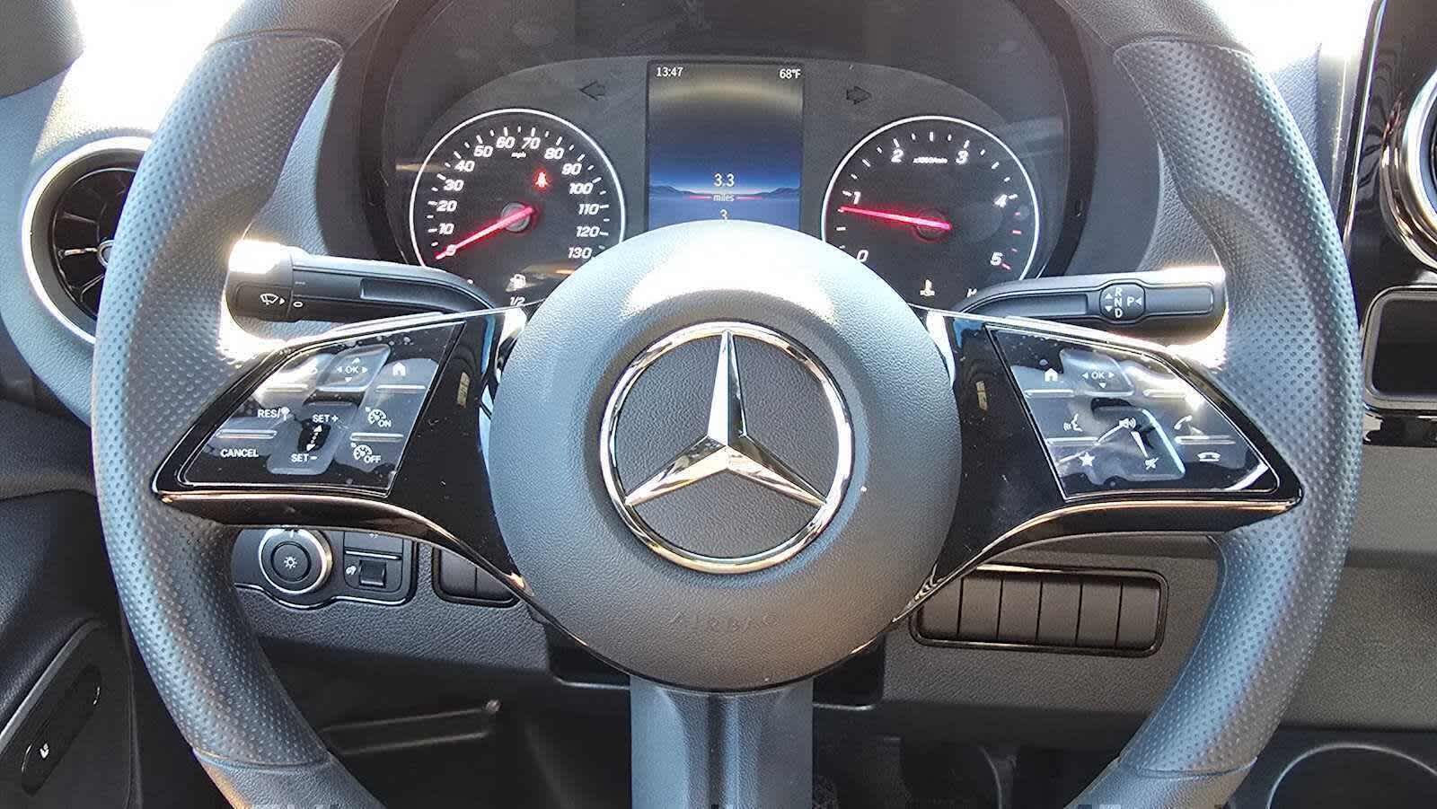 2026 Mercedes-Benz Sprinter 2500 Standard Roof I4 Diesel 144 RWD