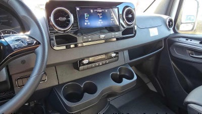 2026 Mercedes-Benz Sprinter 2500 Standard Roof I4 Diesel 144 RWD