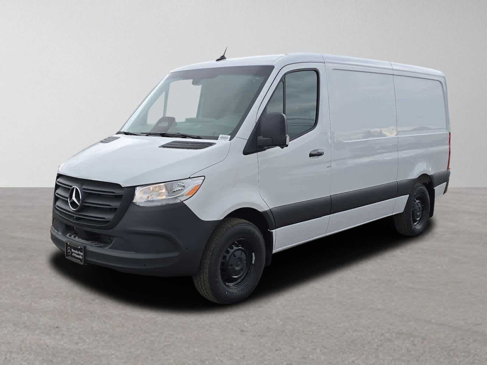 2026 Mercedes-Benz Sprinter 2500 Standard Roof I4 Diesel 144 RWD