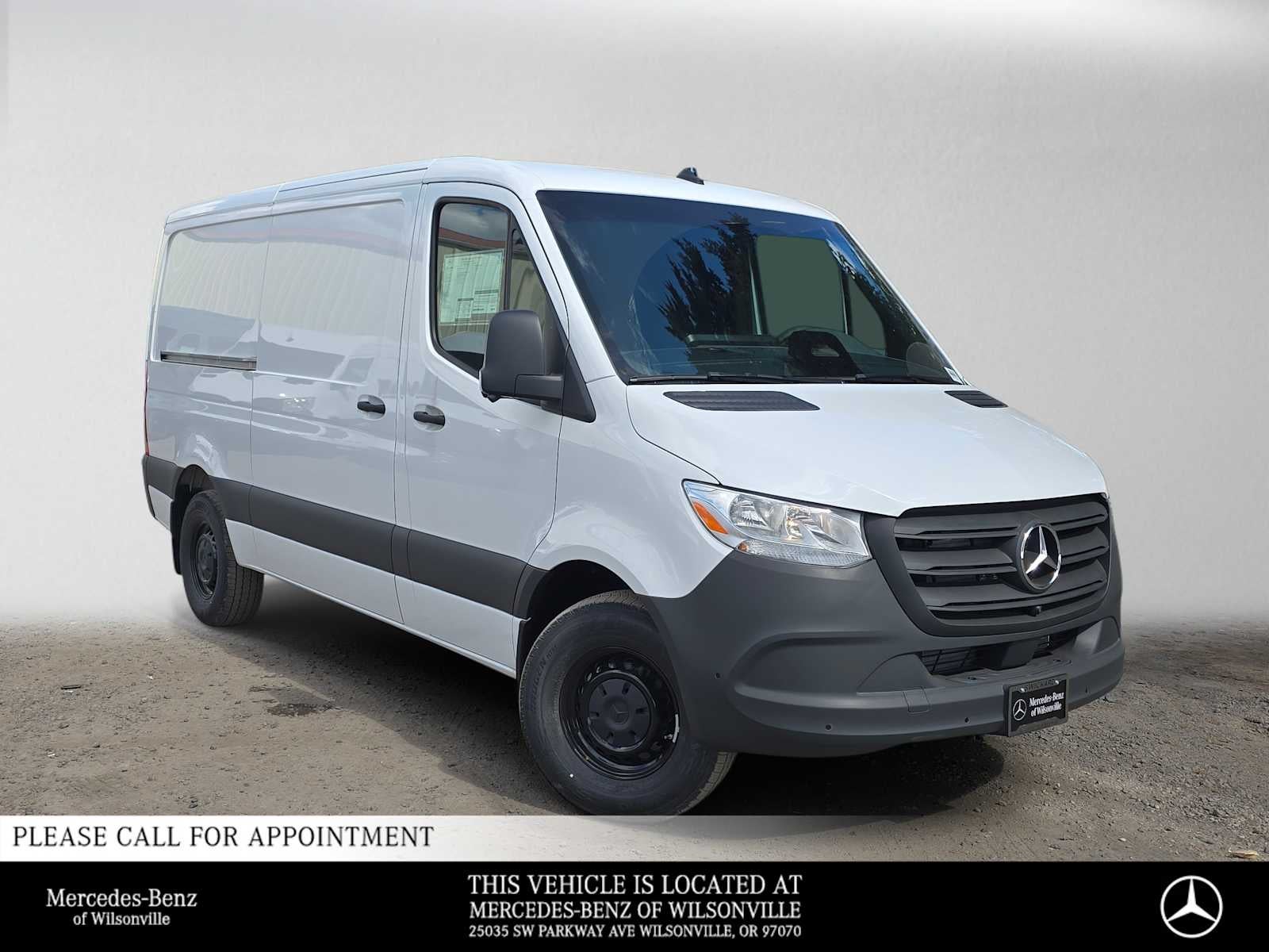 2026 Mercedes-Benz Sprinter 2500 Standard Roof I4 Diesel 144 RWD