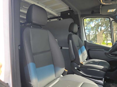 2026 Mercedes-Benz Sprinter 2500 Standard Roof I4 Diesel 144 RWD
