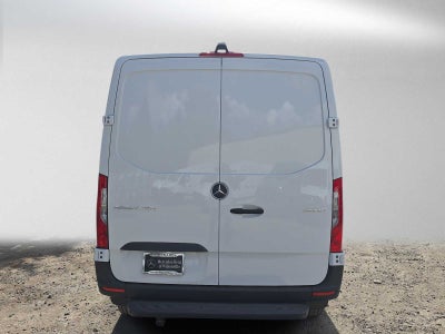 2026 Mercedes-Benz Sprinter 2500 Standard Roof I4 Diesel 144 RWD