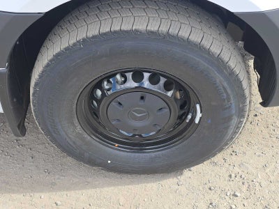 2026 Mercedes-Benz Sprinter 2500 Standard Roof I4 Diesel 144 RWD