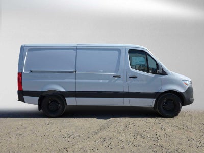 2026 Mercedes-Benz Sprinter Cargo 2500 Standard Roof I4 Diesel 144 RWD