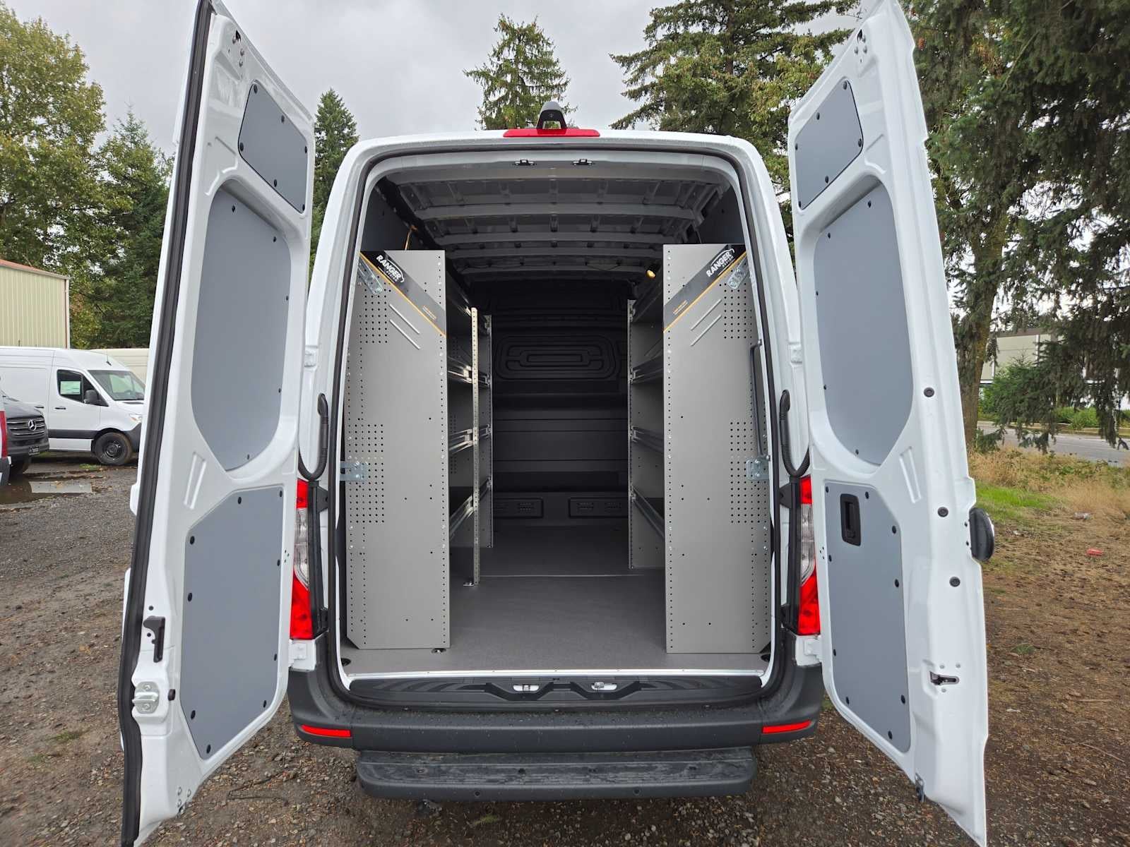 2026 Mercedes-Benz Sprinter Cargo 2500 Standard Roof I4 Diesel 144 RWD