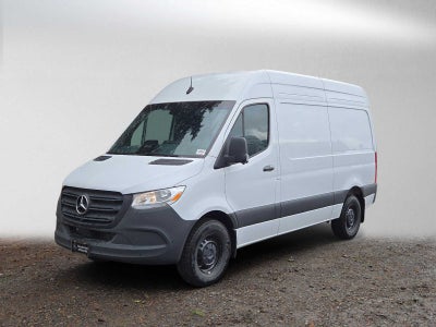 2026 Mercedes-Benz Sprinter Cargo 2500 Standard Roof I4 Diesel 144 RWD