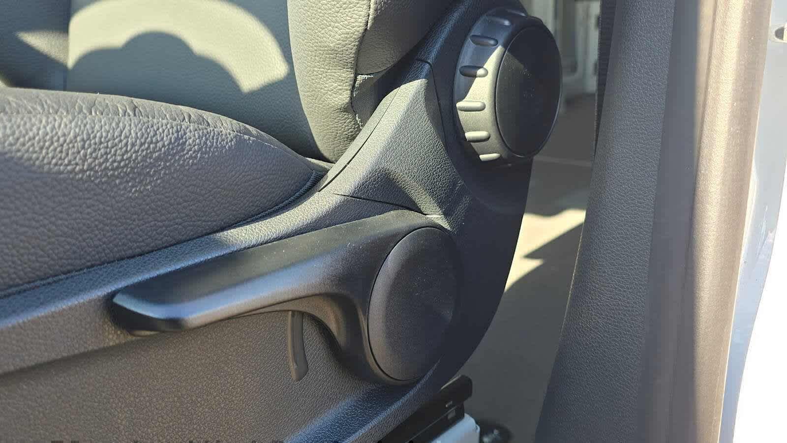 2025 Mercedes-Benz Sprinter Cargo Van 2500 Standard Roof I4 Diesel 144 RWD