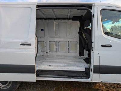 2025 Mercedes-Benz Sprinter Cargo Van 2500 Standard Roof I4 Diesel 144" RWD