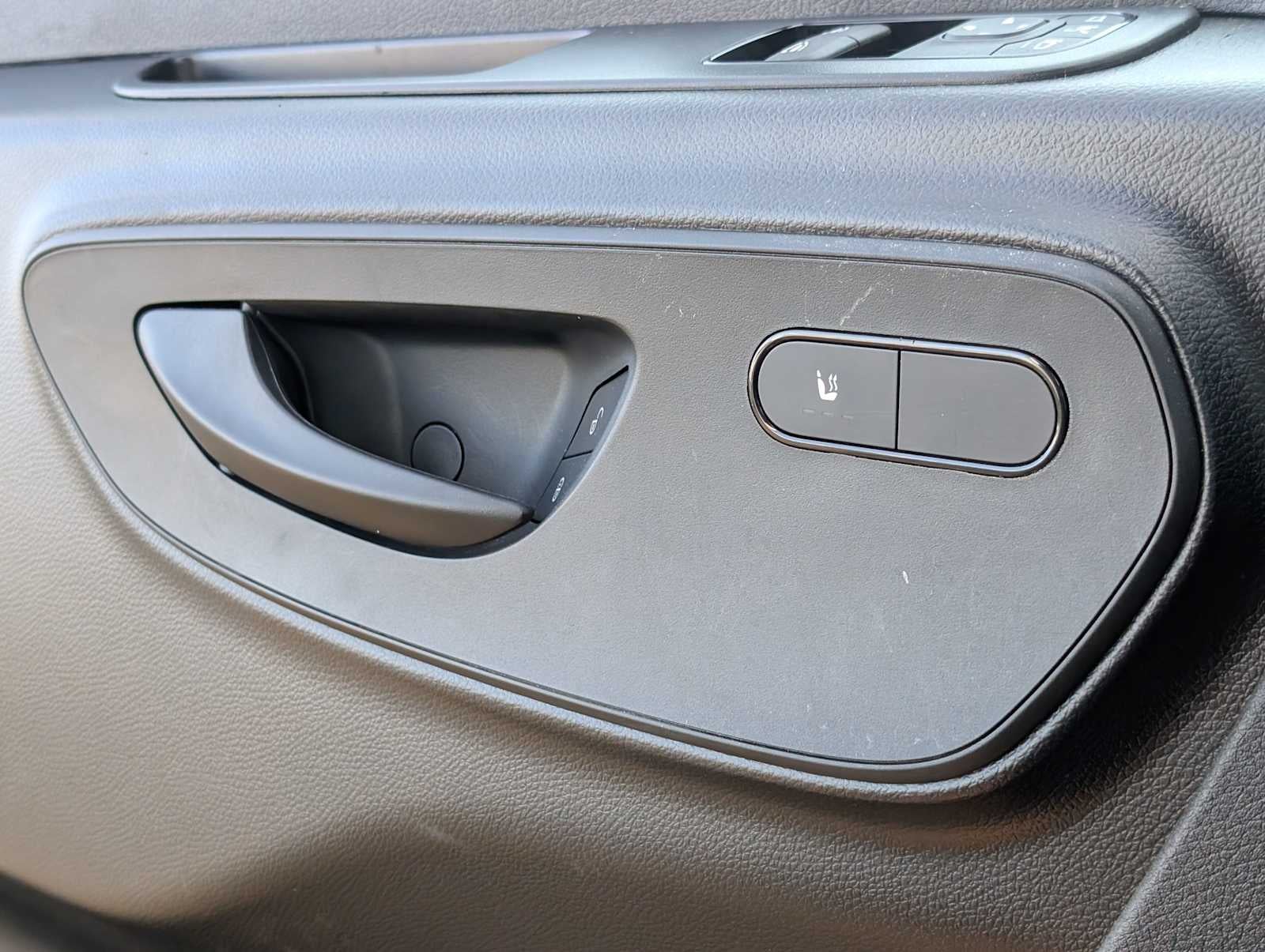 2025 Mercedes-Benz Sprinter Cargo Van 2500 Standard Roof I4 Diesel 144" RWD