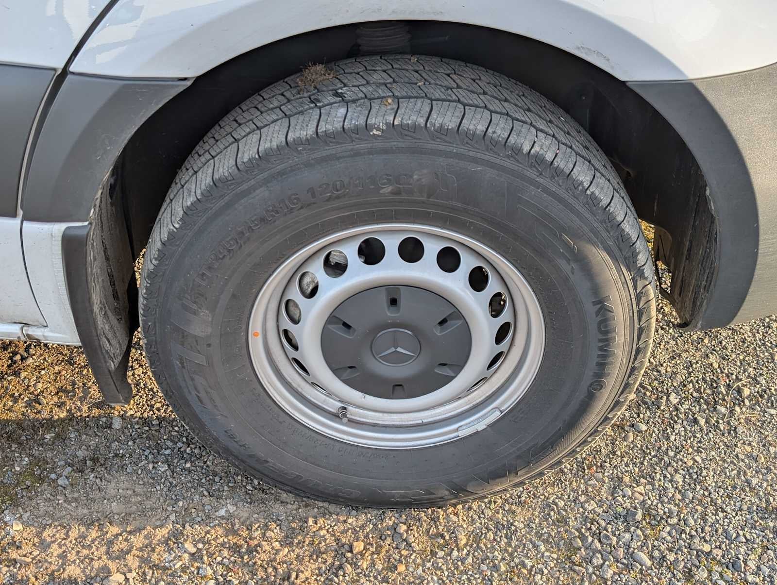 2025 Mercedes-Benz Sprinter Cargo Van 2500 Standard Roof I4 Diesel 144" RWD