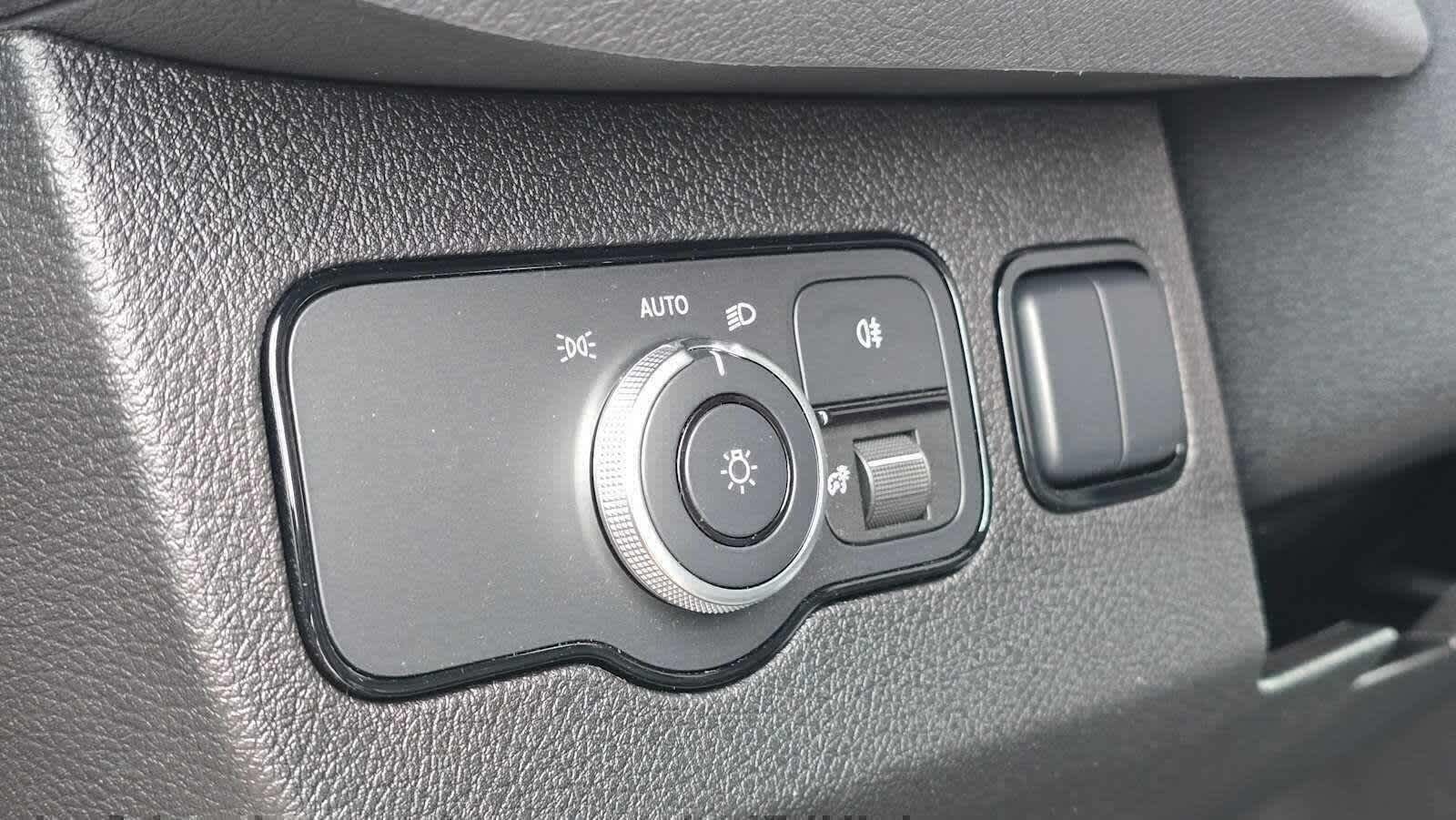 2026 Mercedes-Benz Sprinter 2500 Standard Roof I4 Diesel 144 RWD
