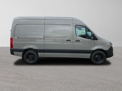 2026 Mercedes-Benz Sprinter 2500 Standard Roof I4 Diesel 144 RWD