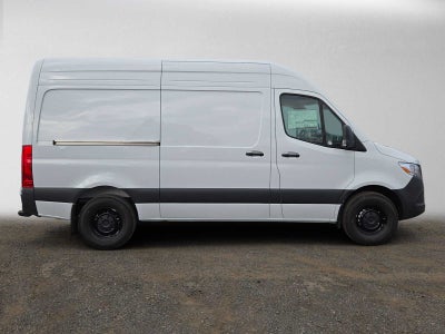 2026 Mercedes-Benz Sprinter Cargo 2500 Standard Roof I4 Diesel 144 RWD