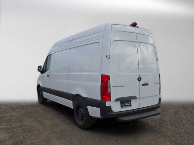 2026 Mercedes-Benz Sprinter Cargo 2500 Standard Roof I4 Diesel 144 RWD