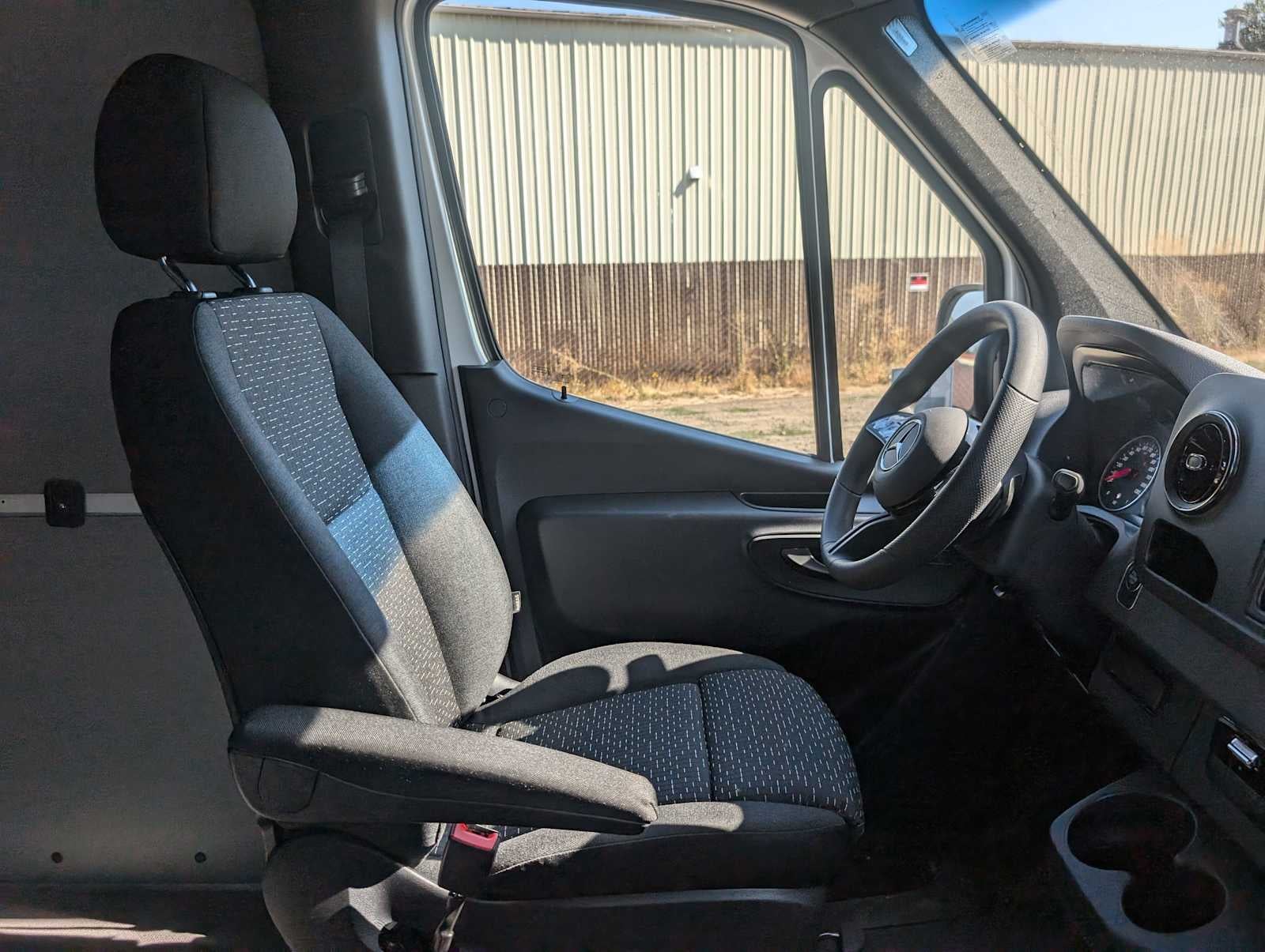 2025 Mercedes-Benz Sprinter Cargo Van 2500 Standard Roof I4 Diesel 144" RWD