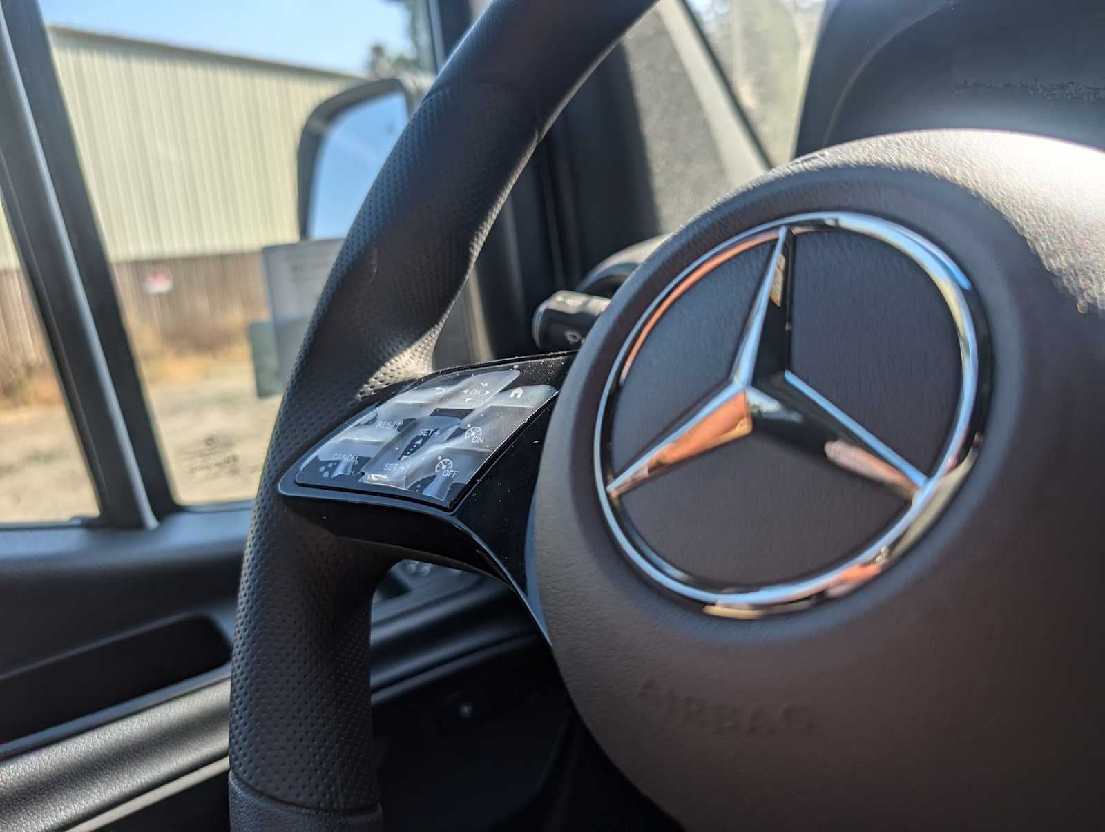 2025 Mercedes-Benz Sprinter Cargo Van 2500 Standard Roof I4 Diesel 144" RWD