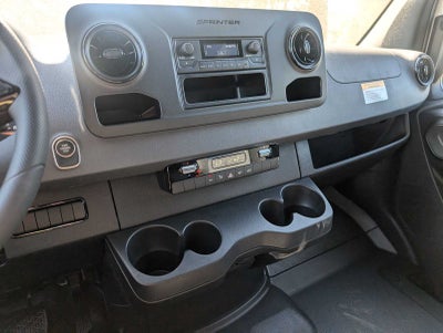 2025 Mercedes-Benz Sprinter Cargo Van 2500 Standard Roof I4 Diesel 144" RWD