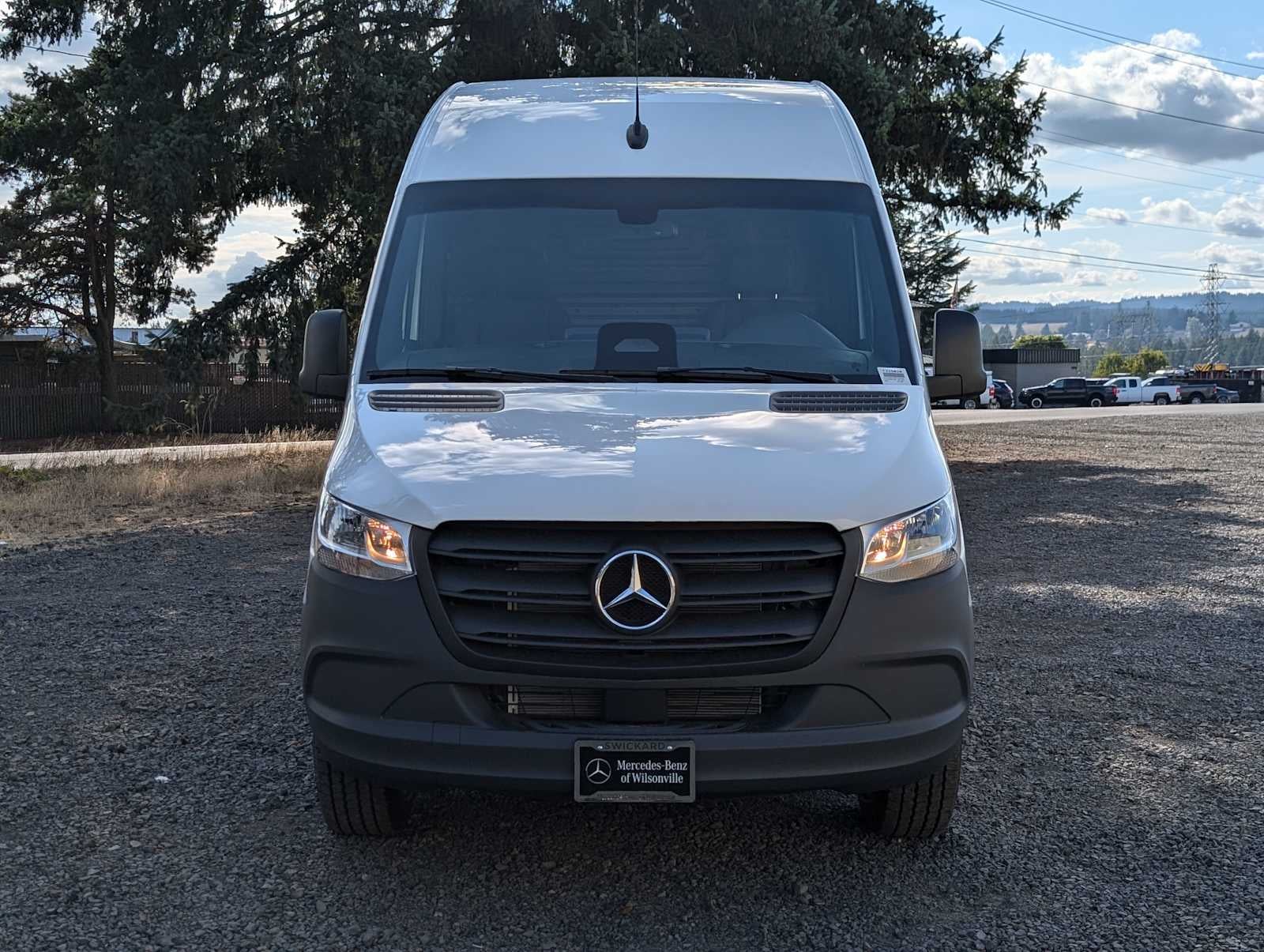 2025 Mercedes-Benz Sprinter Cargo Van 2500 Standard Roof I4 Diesel 144" RWD