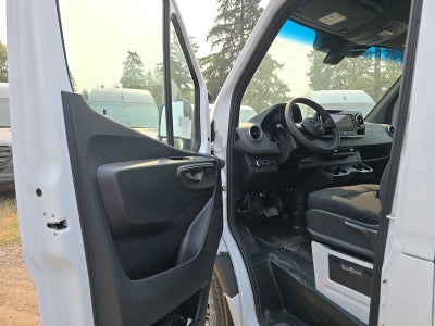 2026 Mercedes-Benz Sprinter Cargo 2500 Standard Roof I4 Diesel 144 RWD