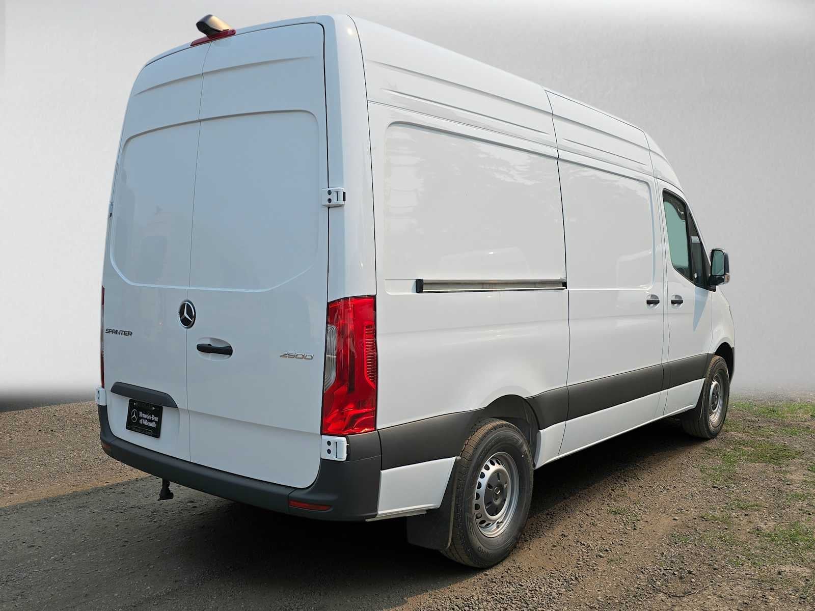 2026 Mercedes-Benz Sprinter Cargo 2500 Standard Roof I4 Diesel 144 RWD