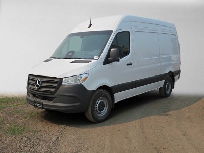 2026 Mercedes-Benz Sprinter Cargo 2500 Standard Roof I4 Diesel 144 RWD