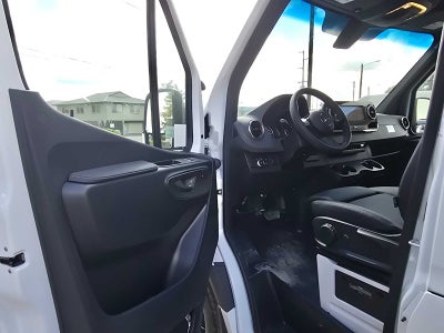 2026 Mercedes-Benz Sprinter Cargo 2500 Standard Roof I4 Diesel 144 RWD