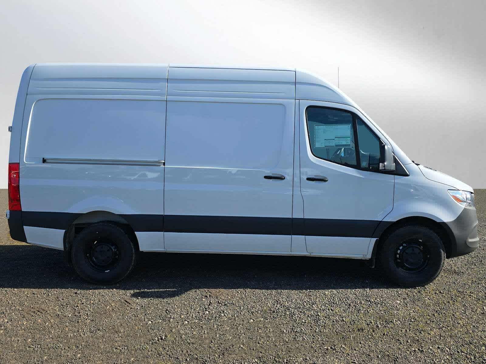 2025 Mercedes-Benz Sprinter Cargo Van 2500 Standard Roof I4 Diesel 144 RWD
