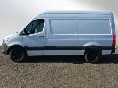 2025 Mercedes-Benz Sprinter Cargo Van 2500 Standard Roof I4 Diesel 144 RWD