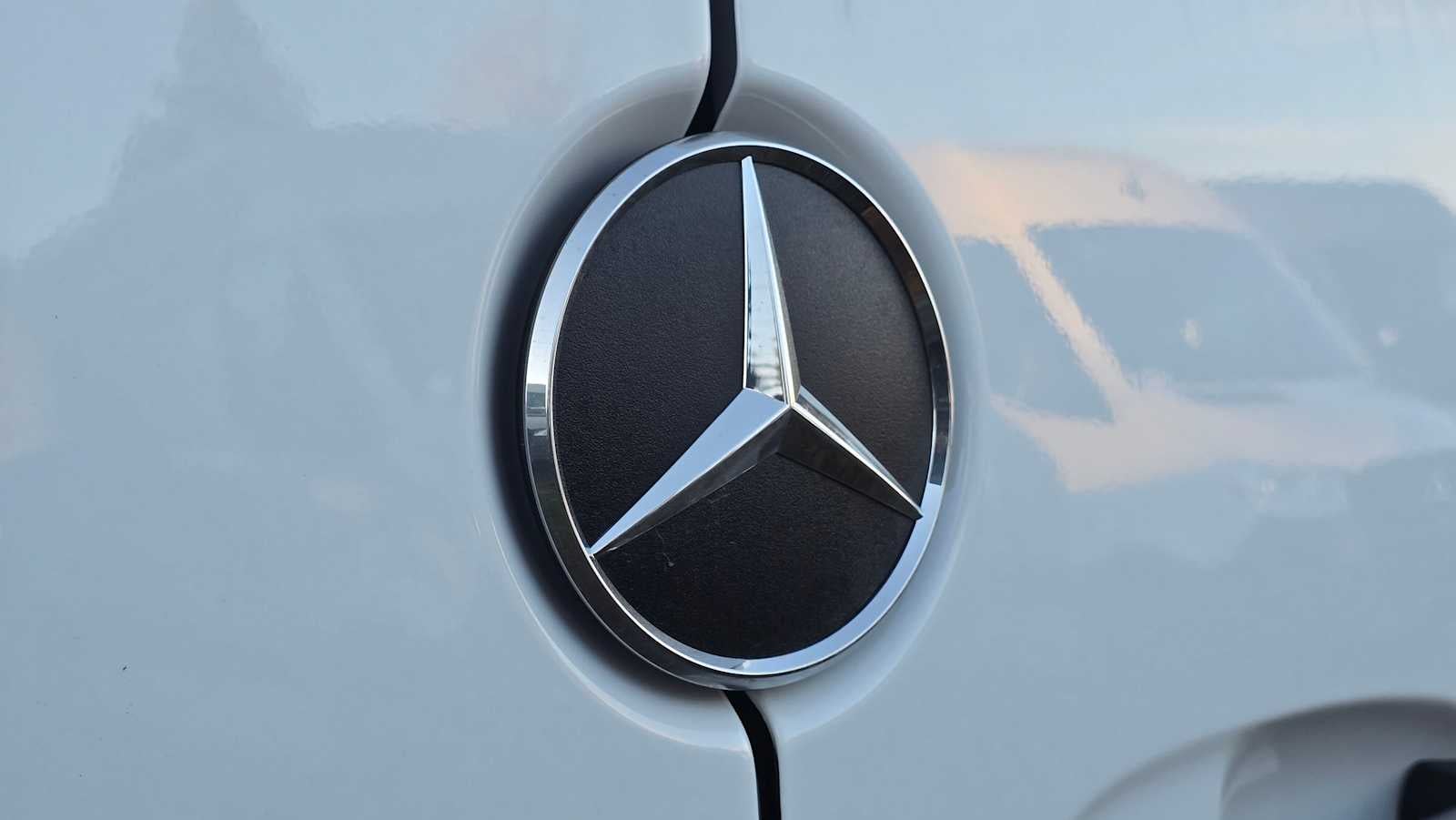 2026 Mercedes-Benz Sprinter 2500 Standard Roof I4 Diesel 144" RWD