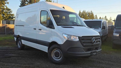 2026 Mercedes-Benz Sprinter 2500 Standard Roof I4 Diesel 144" RWD