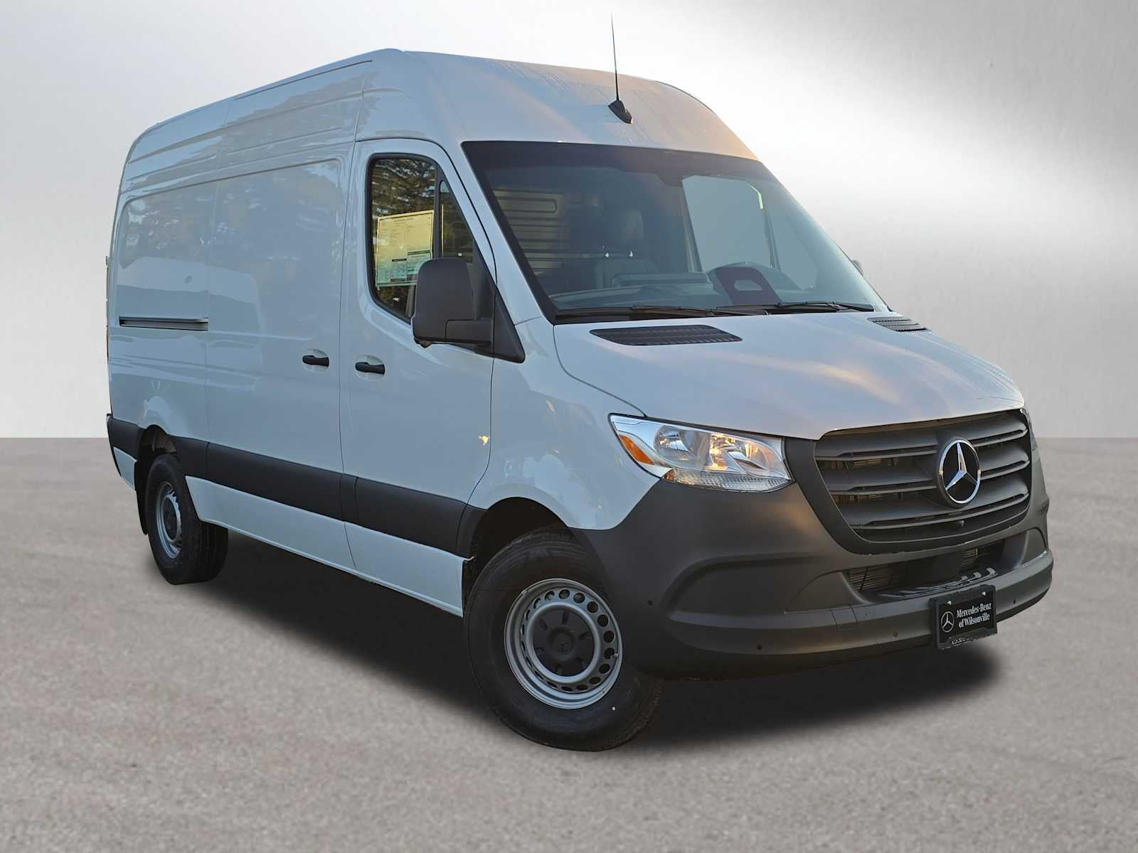 2026 Mercedes-Benz Sprinter 2500 Standard Roof I4 Diesel 144" RWD