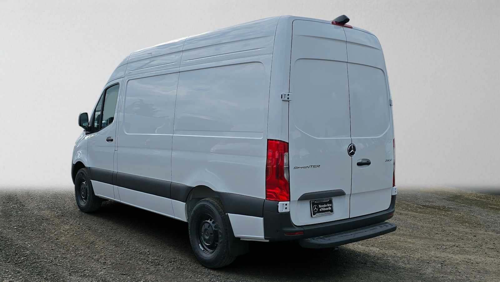 2026 Mercedes-Benz Sprinter 2500 Standard Roof I4 Diesel 144 RWD