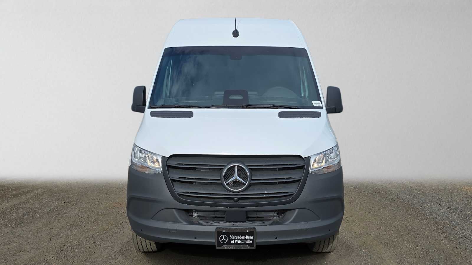 2026 Mercedes-Benz Sprinter 2500 Standard Roof I4 Diesel 144 RWD