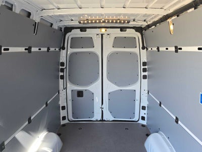 2026 Mercedes-Benz Sprinter 2500 Standard Roof I4 Diesel 144 RWD