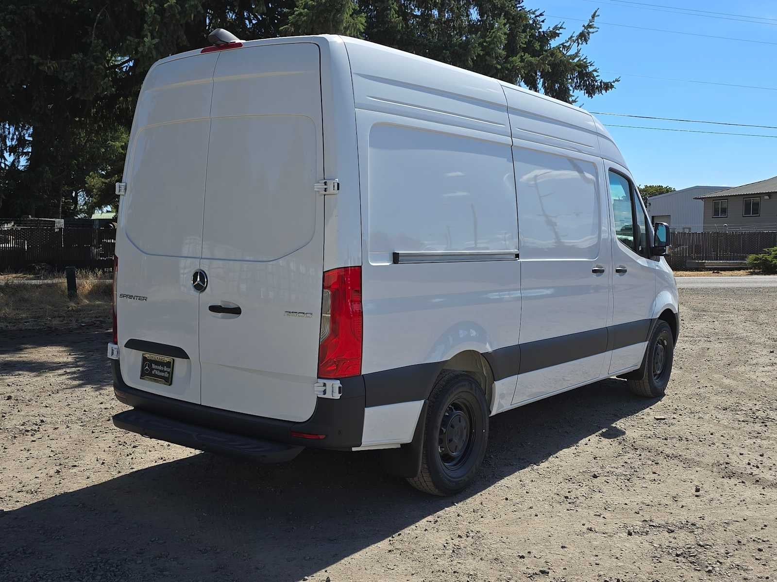 2026 Mercedes-Benz Sprinter 2500 Standard Roof I4 Diesel 144 RWD