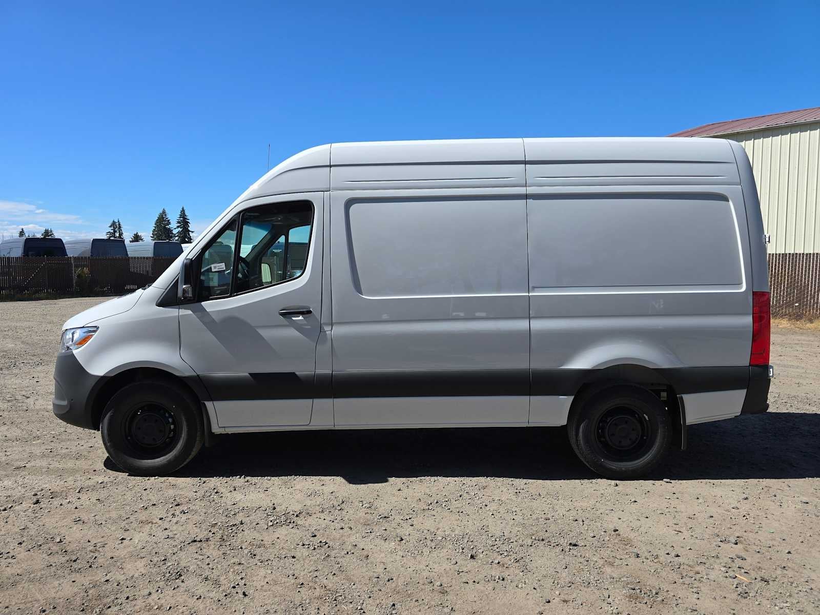 2026 Mercedes-Benz Sprinter 2500 Standard Roof I4 Diesel 144 RWD