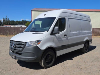 2026 Mercedes-Benz Sprinter 2500 Standard Roof I4 Diesel 144 RWD