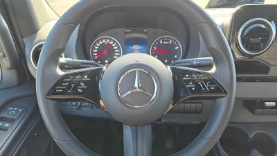 2025 Mercedes-Benz Sprinter Cargo Van 2500 Standard Roof I4 Diesel 144" RWD
