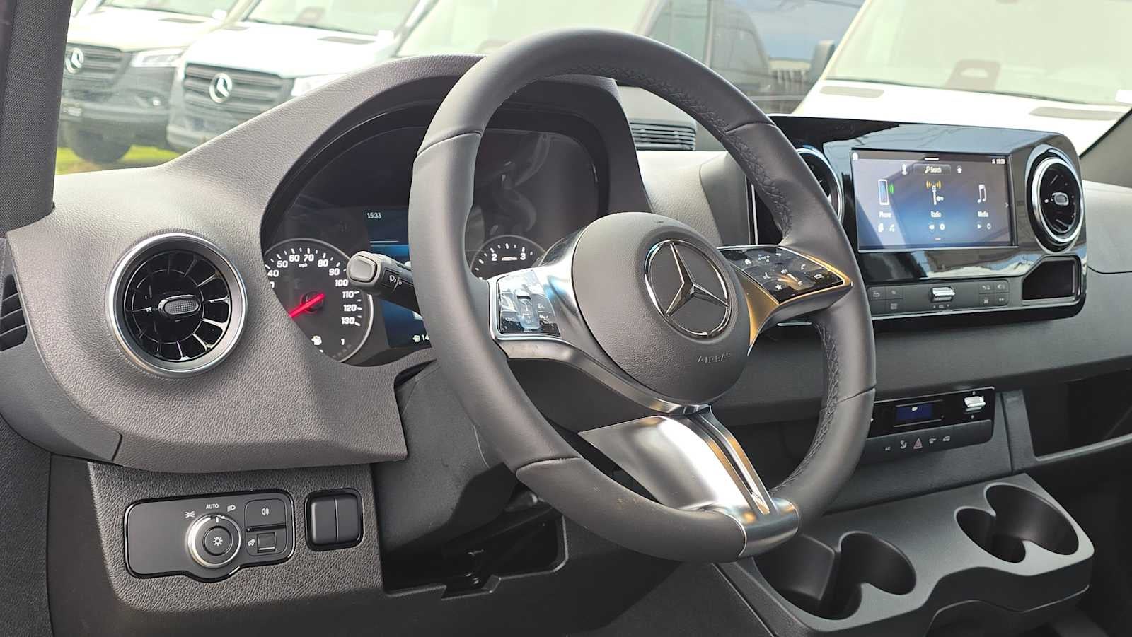 2026 Mercedes-Benz Sprinter 2500 Standard Roof I4 Diesel 144" RWD