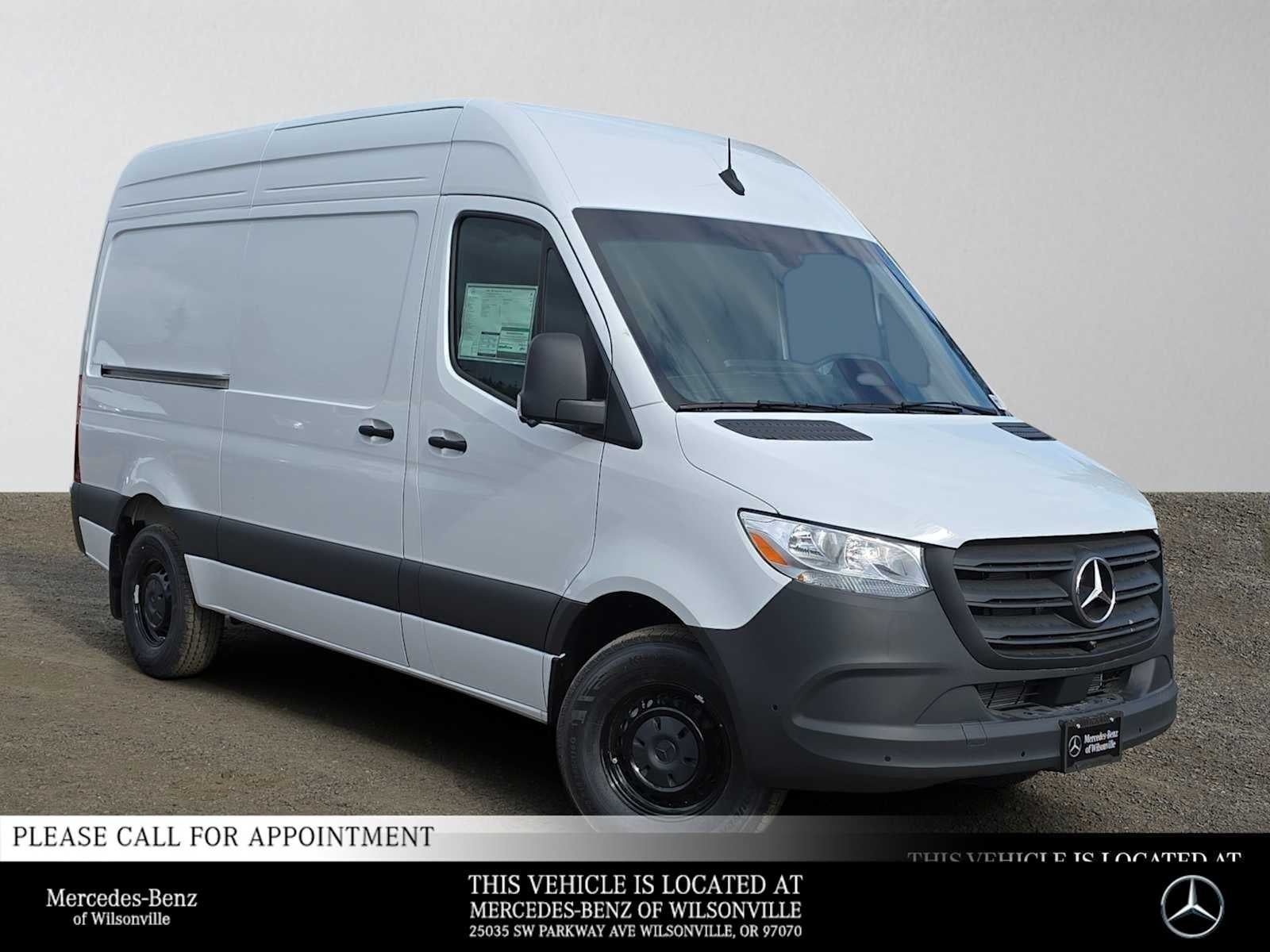 2026 Mercedes-Benz Sprinter 2500 Standard Roof I4 Diesel 144 RWD