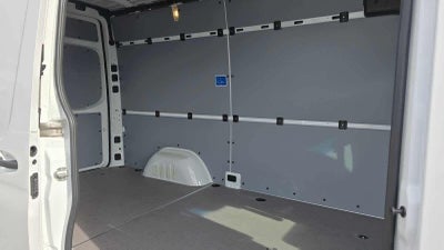 2026 Mercedes-Benz Sprinter 2500 Standard Roof I4 Diesel 144 RWD