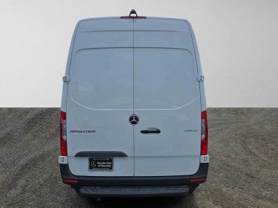 2026 Mercedes-Benz Sprinter 2500 Standard Roof I4 Diesel 144 RWD