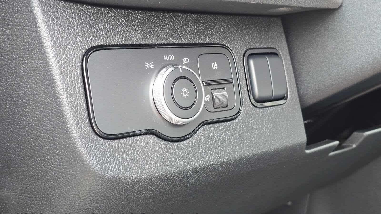 2026 Mercedes-Benz Sprinter 2500 Standard Roof I4 Diesel 144 RWD