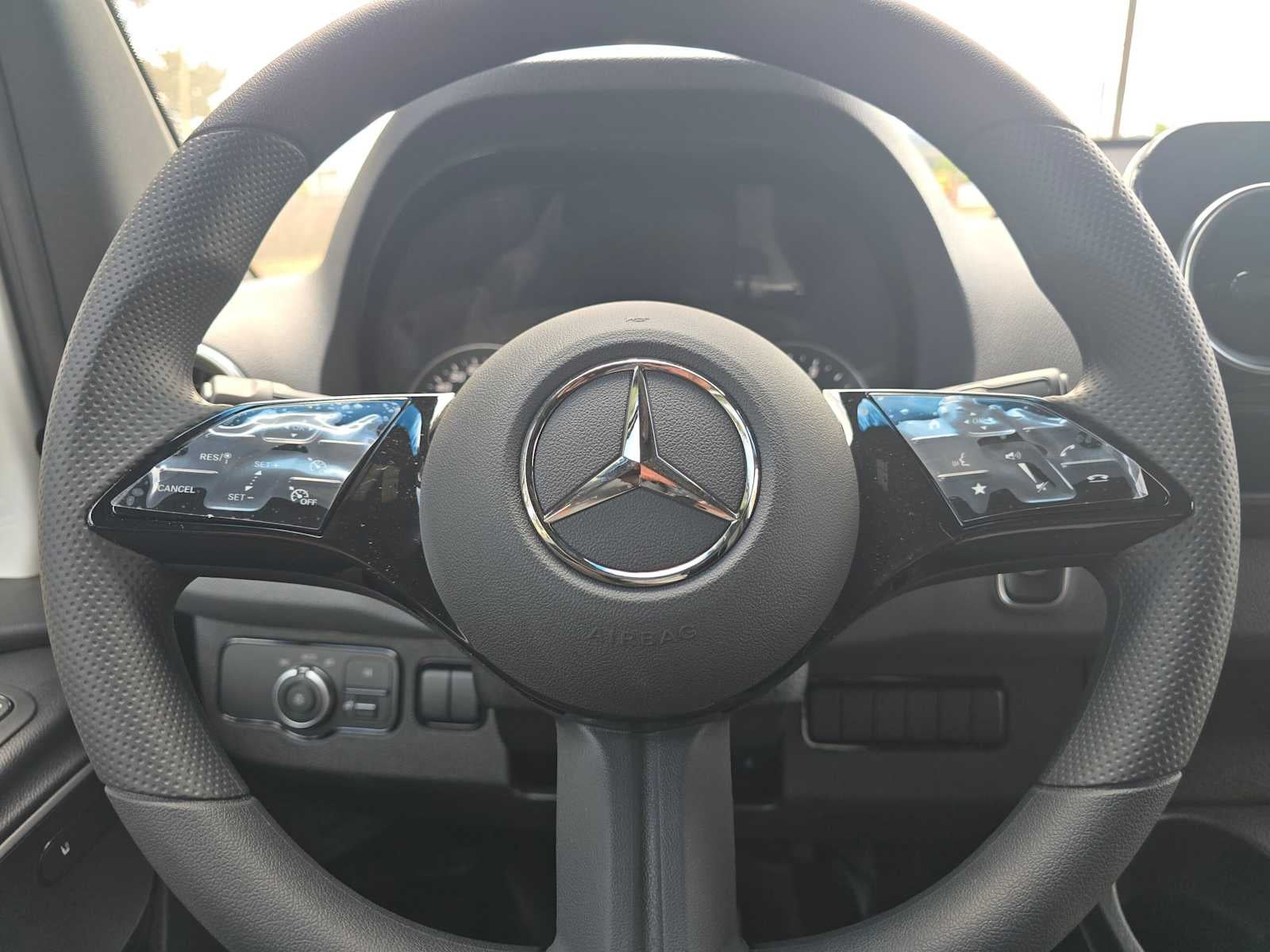 2026 Mercedes-Benz Sprinter 2500 Standard Roof I4 Diesel 144 RWD