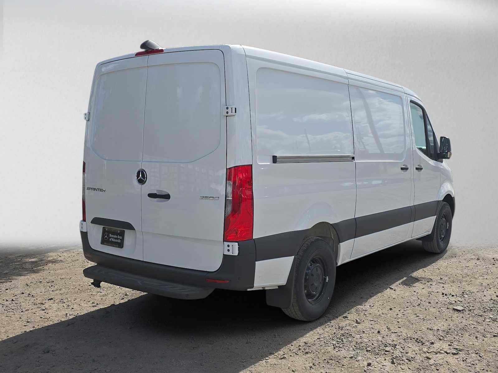2026 Mercedes-Benz Sprinter 2500 Standard Roof I4 Diesel 144 RWD