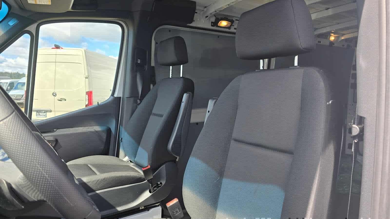 2025 Mercedes-Benz Sprinter Cargo Van 2500 Standard Roof I4 Diesel 144 RWD