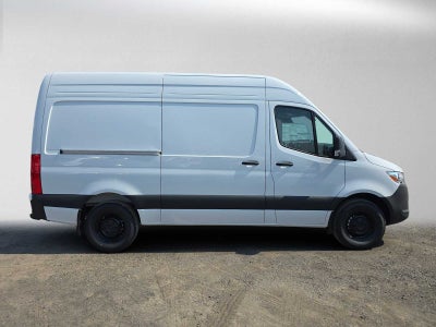 2026 Mercedes-Benz Sprinter 2500 Standard Roof I4 Diesel 144 RWD
