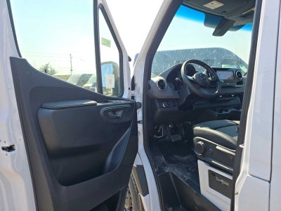 2026 Mercedes-Benz Sprinter 2500 Standard Roof I4 Diesel 144 RWD
