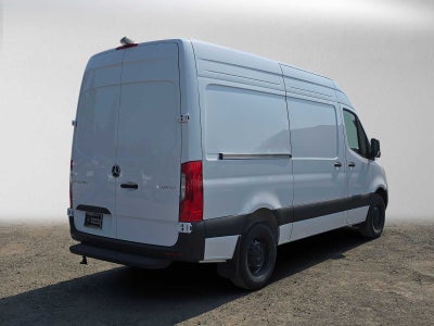 2026 Mercedes-Benz Sprinter 2500 Standard Roof I4 Diesel 144 RWD