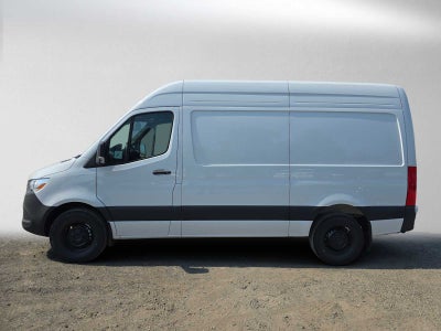 2026 Mercedes-Benz Sprinter 2500 Standard Roof I4 Diesel 144 RWD